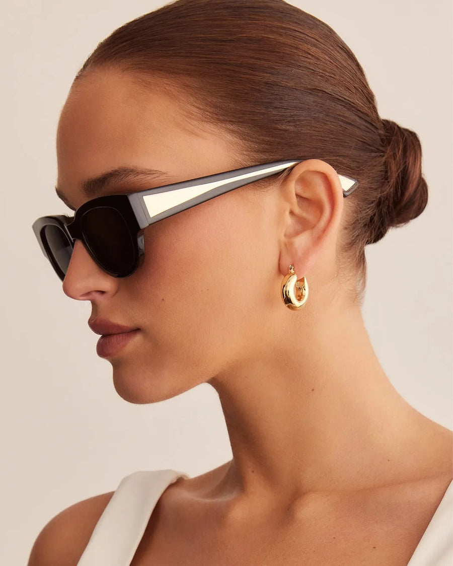 Markle - Black-Black