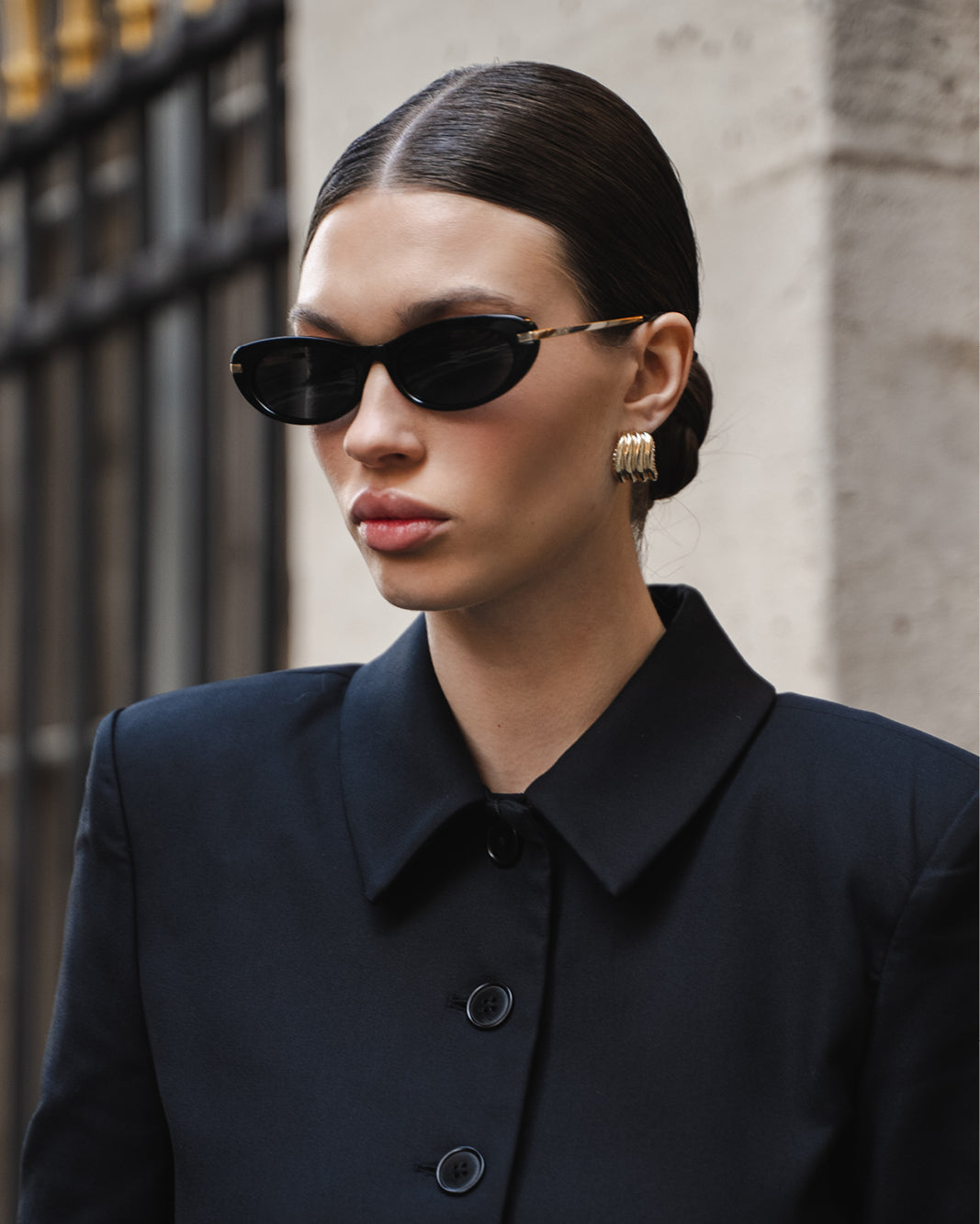 Rae - Black-Black