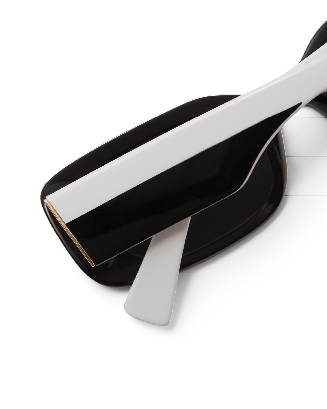 Tash - Black-White-Black
